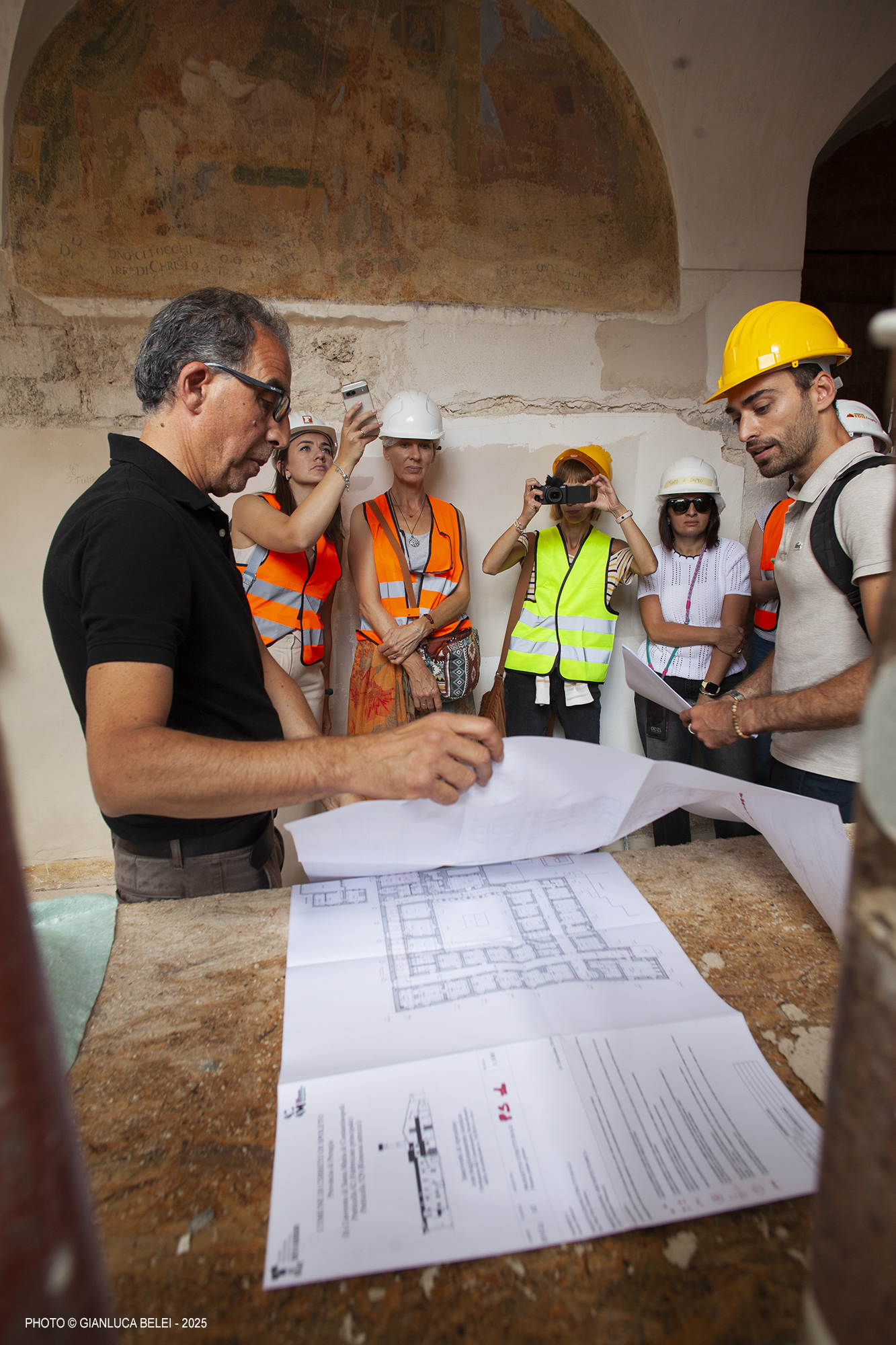 La formazione in cantiere Tecnici dell’Ucraina e della Georgia visitano il nostro cantiere nell’ambito del Progetto Europeo Rebuild con la direzione scientifica dell’Università di Ingegneria di Bologna e coordinato dall’I.I.P.L.E. di Bologna
